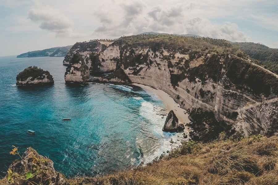 Diamond Beach Viewpoint auf Bali